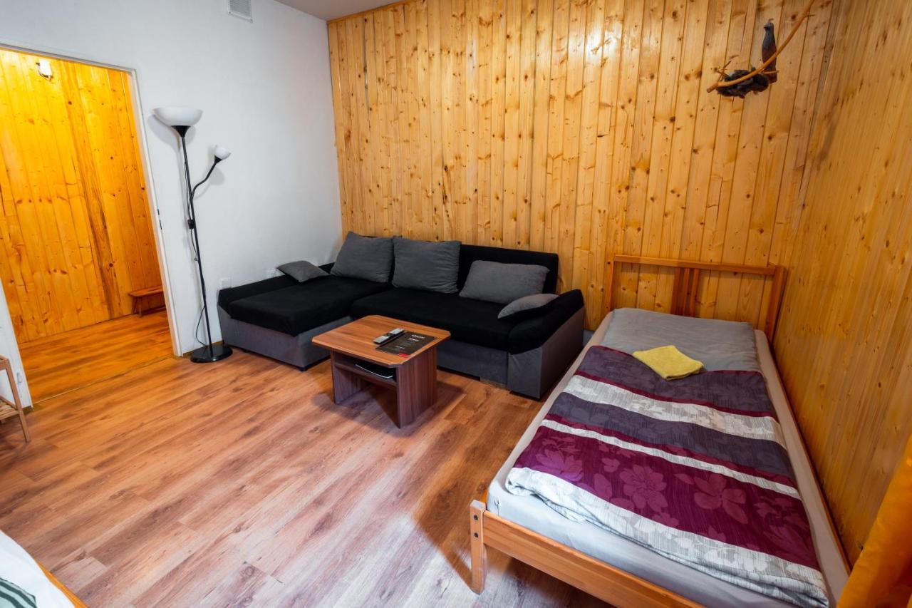 Hotel Red Point Tabor Zewnętrze zdjęcie